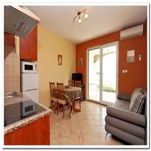 A4 (a): Living Area