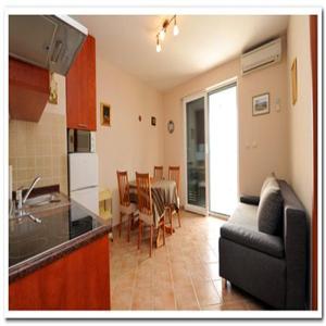 A4 (b): Living Area