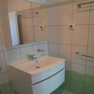 Soba: Bathroom