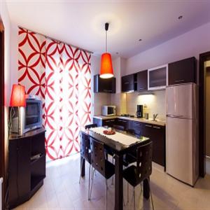 Dining & Kitchen
