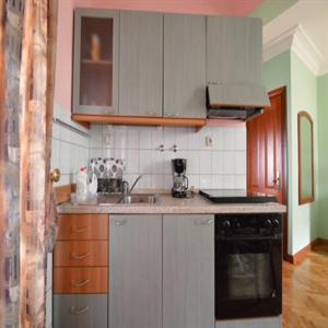 A2 +2 (a): Kitchen