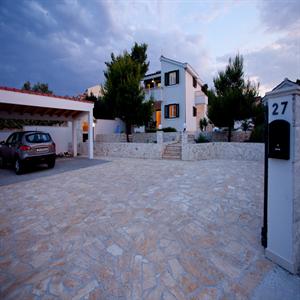 Cars entrance