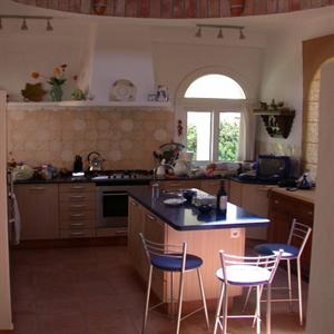 The spacious kitchen