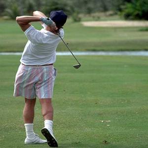 12 golf courses nearby