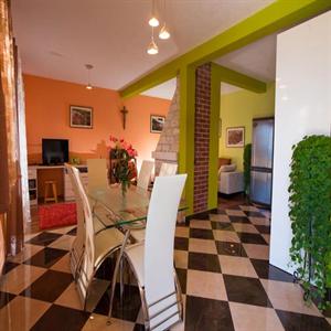 Apartment 1: Dining Area
