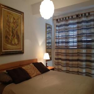 Studio (b): Bedroom