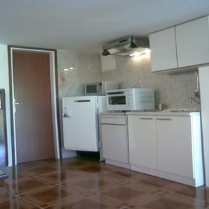 West studio kitchen