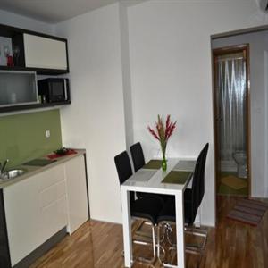 Apartment A2 + 2 (b): Dining Area
