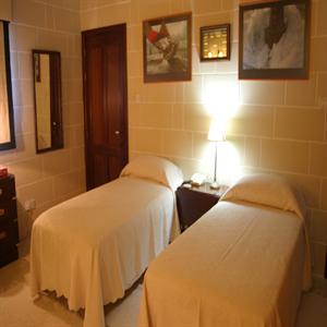 Tal Kurunel: Bedroom