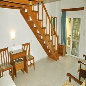 Triple Room: Interior