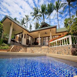 grand villa with 4 bed rooms