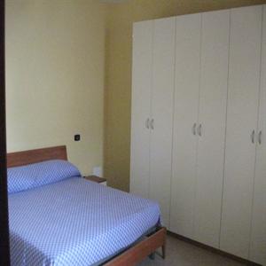 qeen room