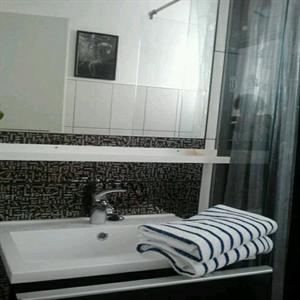 Unit A2(4+2): Bathroom