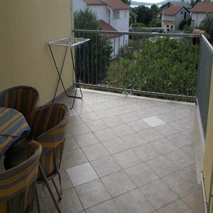 Apartment 2: Sitting Area