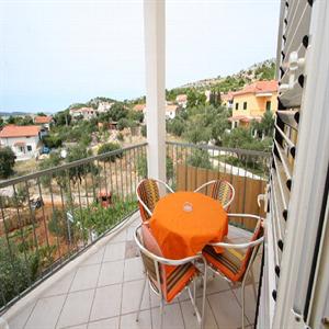 Apartment 3: Terrace