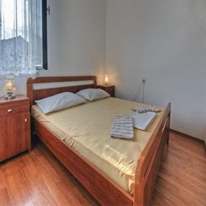 Studio Agron: Bedroom