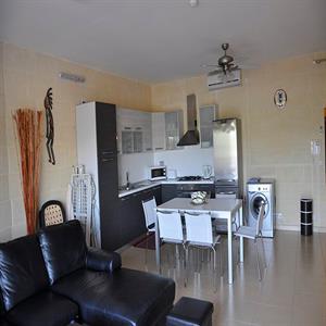 Apartment 6: Living, Dining & Kitchen