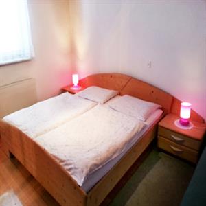 Apartment 2: Bedroom
