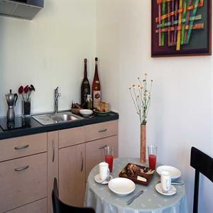 The Chestnut Flat: Kitchen