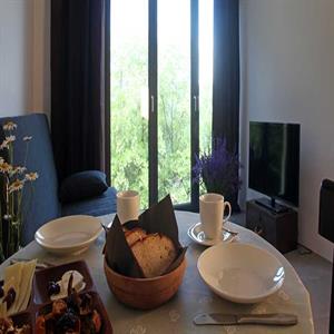 The Chestnut Flat: Dining Area