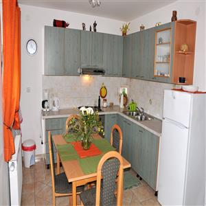 Apartment 4