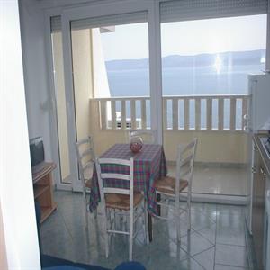 A2-blue apartment: Dining Area
