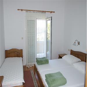 SUITE 4