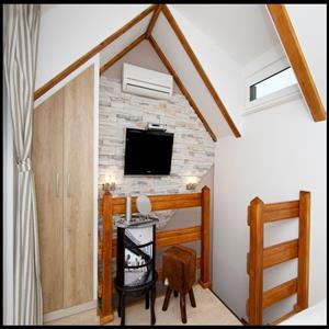 studio -bedroom