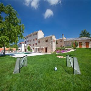 illa Poropati, Groznjan, Istria - Mini Football
