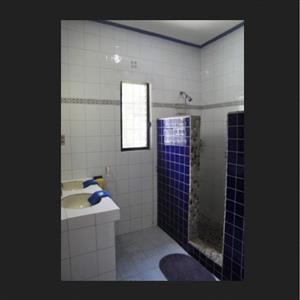 1 bathroom, first floor.