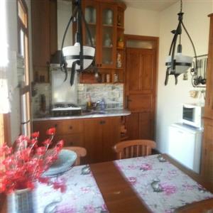 Kitchen whit diner Table