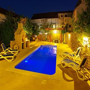 A pool at the evening.