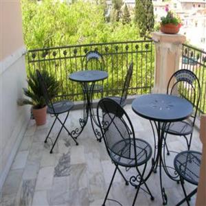 Apartment in Villa Liberty with Garden