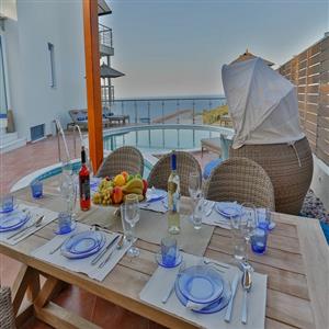 Villa Capricorn