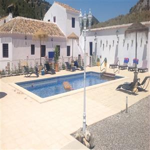 Private pool