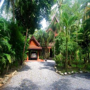 Driveway Entrance