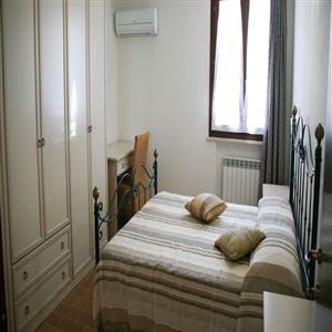 N.7 three-rooms