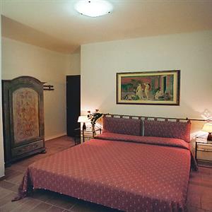 N.9 single-room