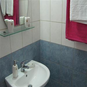 The Purple-Fuschia Apartment