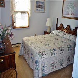 Upstairs Queen Bed