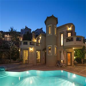 The Villa At Night