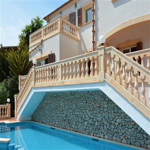 Private swimming pool
