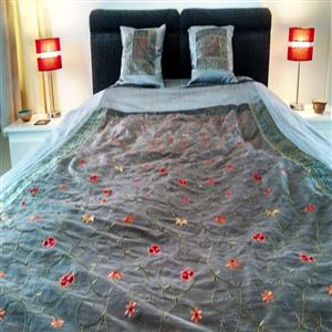 King size bed