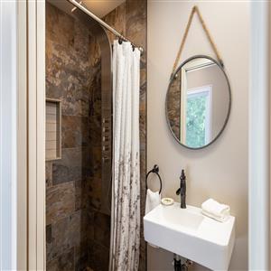 The St Jacobs Suite - Walk in shower