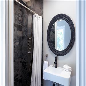 The Fergus Suite - Walk in shower