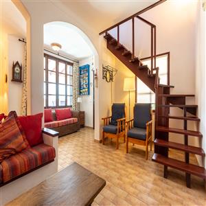 living area & access 1st floor
